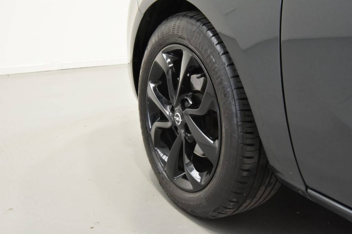 OPEL Corsa 8