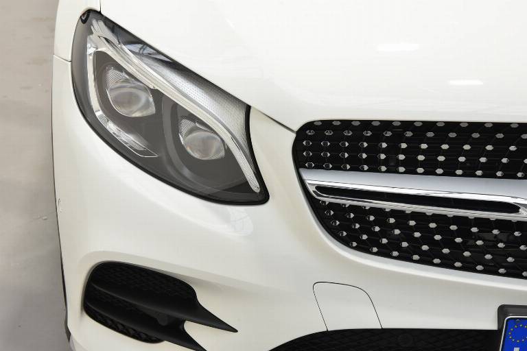 MERCEDES-BENZ GLC 250 17