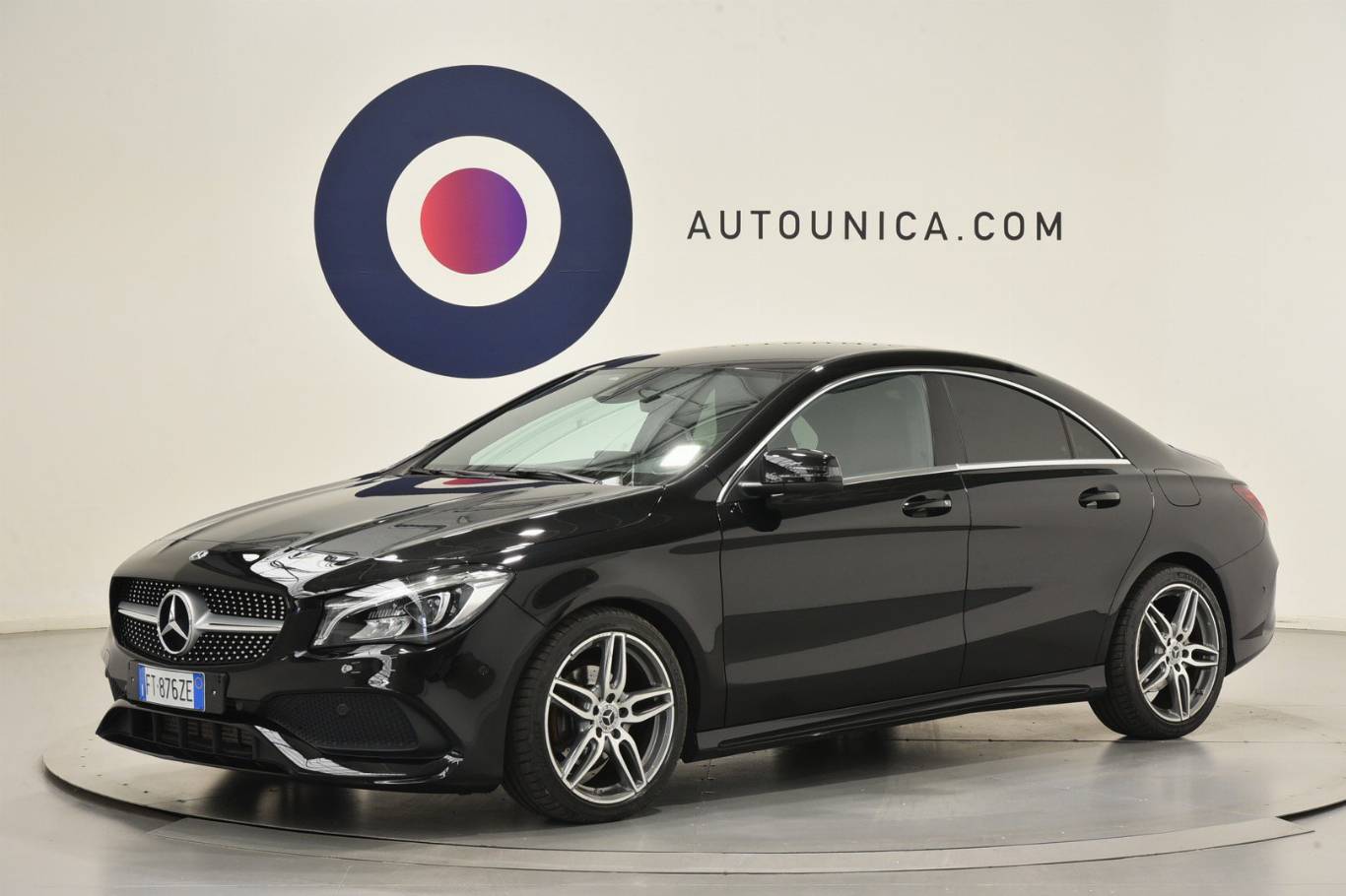 MERCEDES-BENZ CLA 180 1