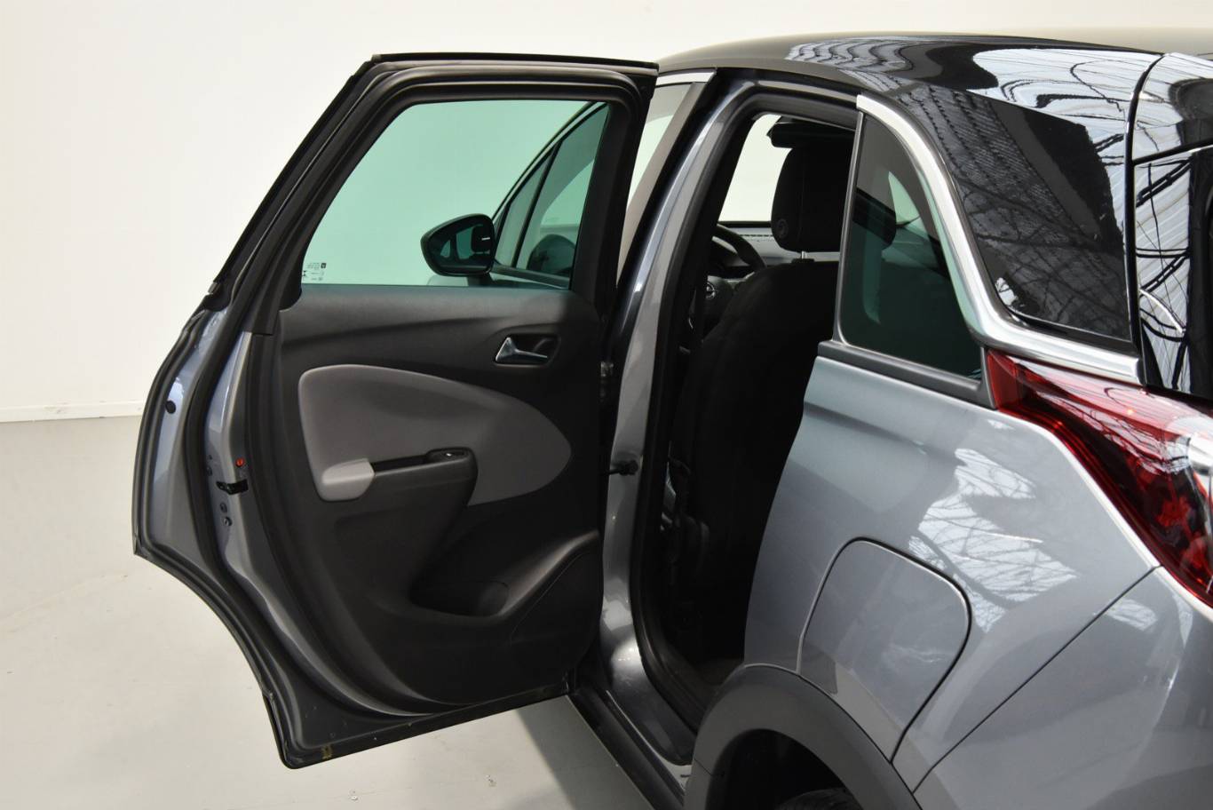 OPEL Crossland X 45