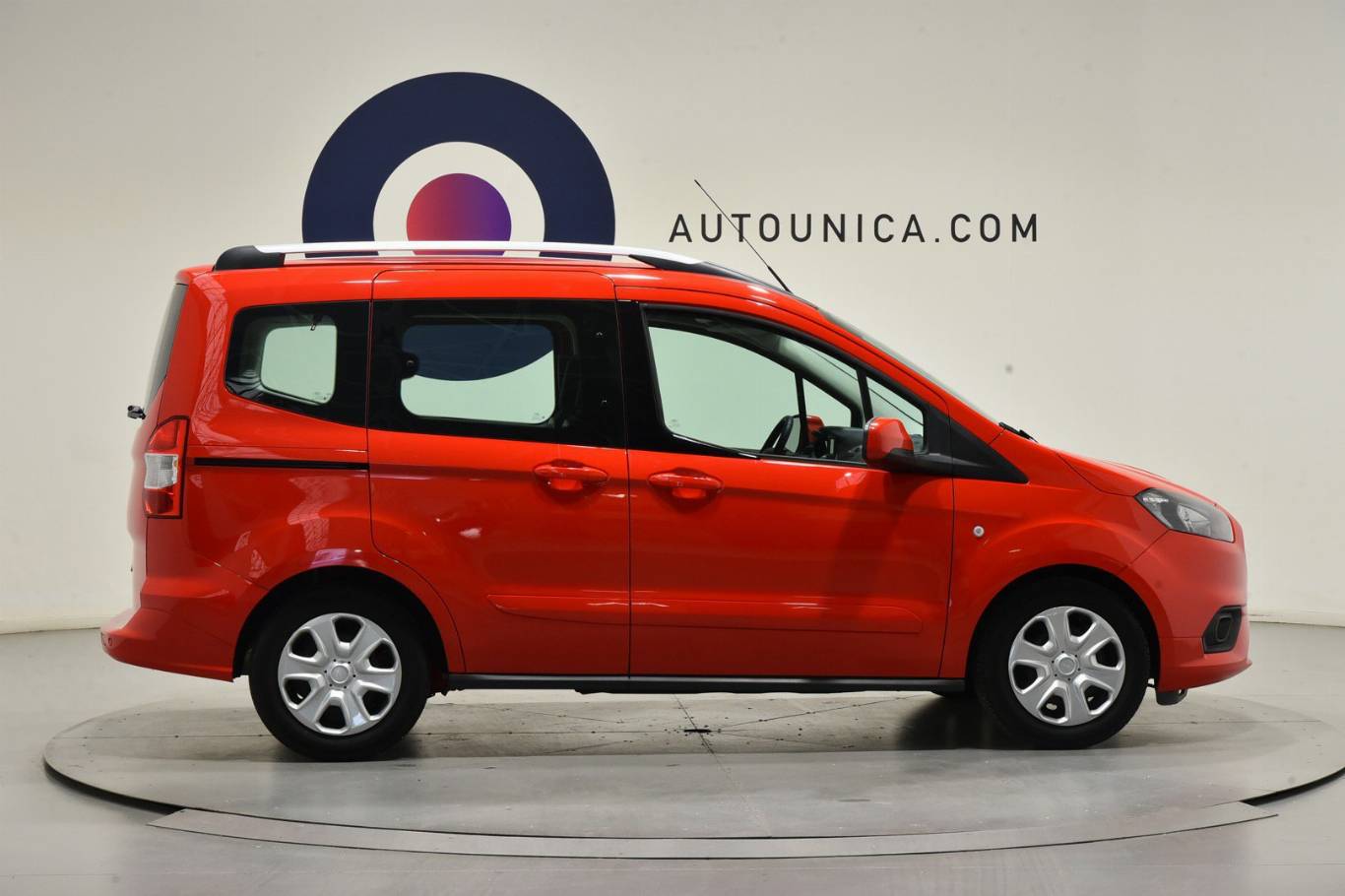 FORD Tourneo Courier 31