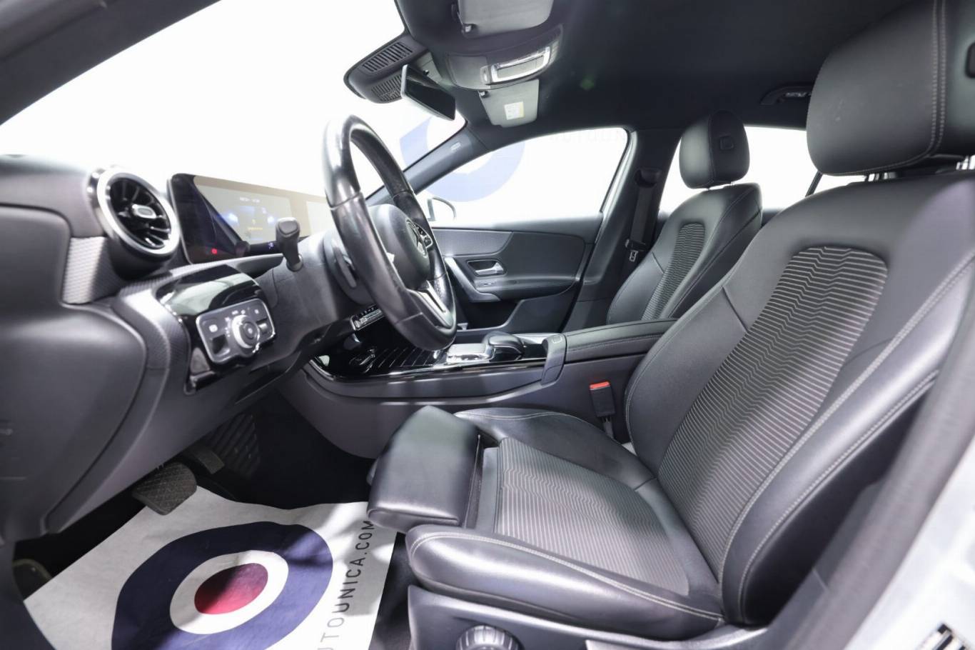 MERCEDES-BENZ A 180 20