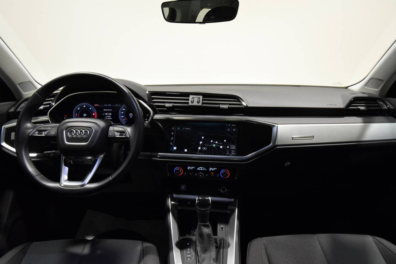AUDI Q3 20