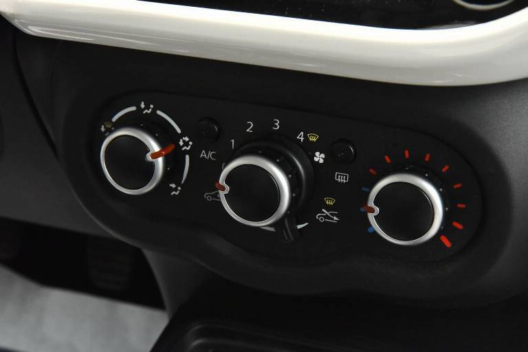 RENAULT Twingo 17