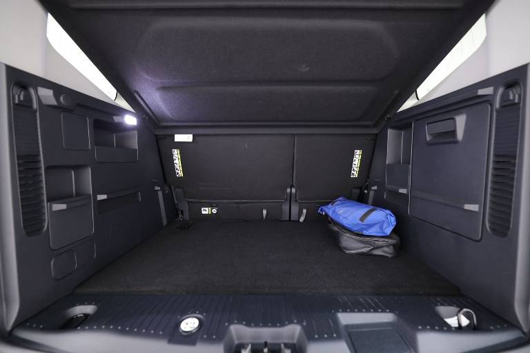 FORD Tourneo Courier 46