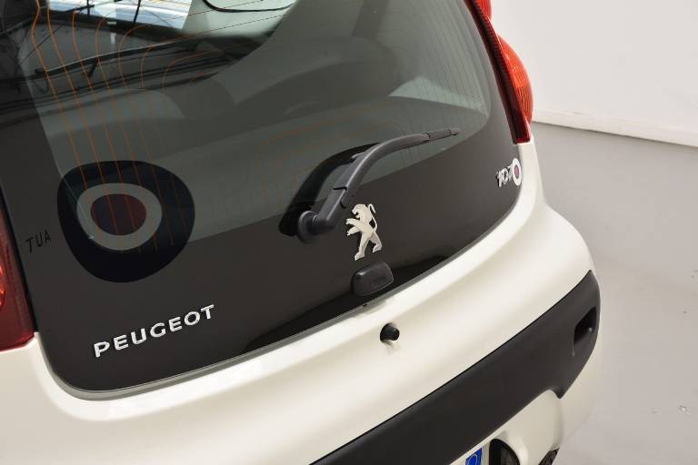 PEUGEOT 107 34