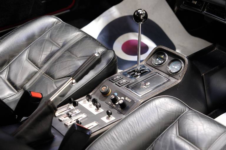 FERRARI 308 51
