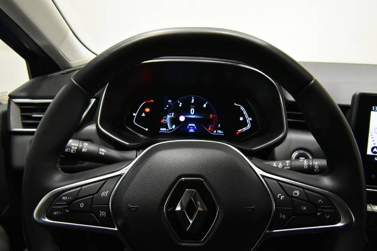 RENAULT Clio 9