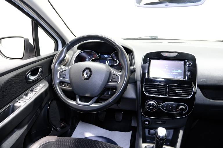 RENAULT Clio 42