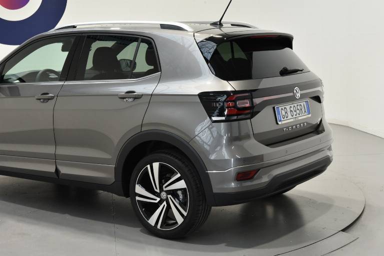 VOLKSWAGEN T-Cross 39