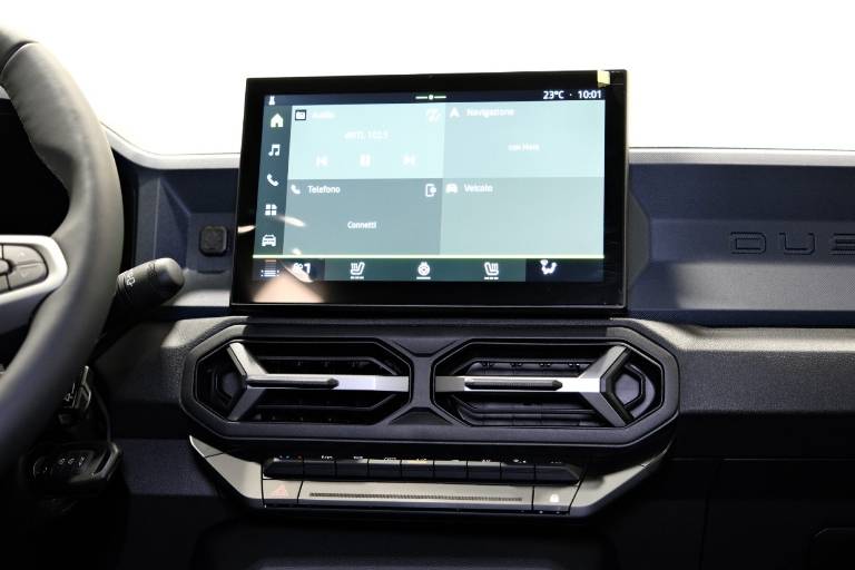 DACIA Duster 9