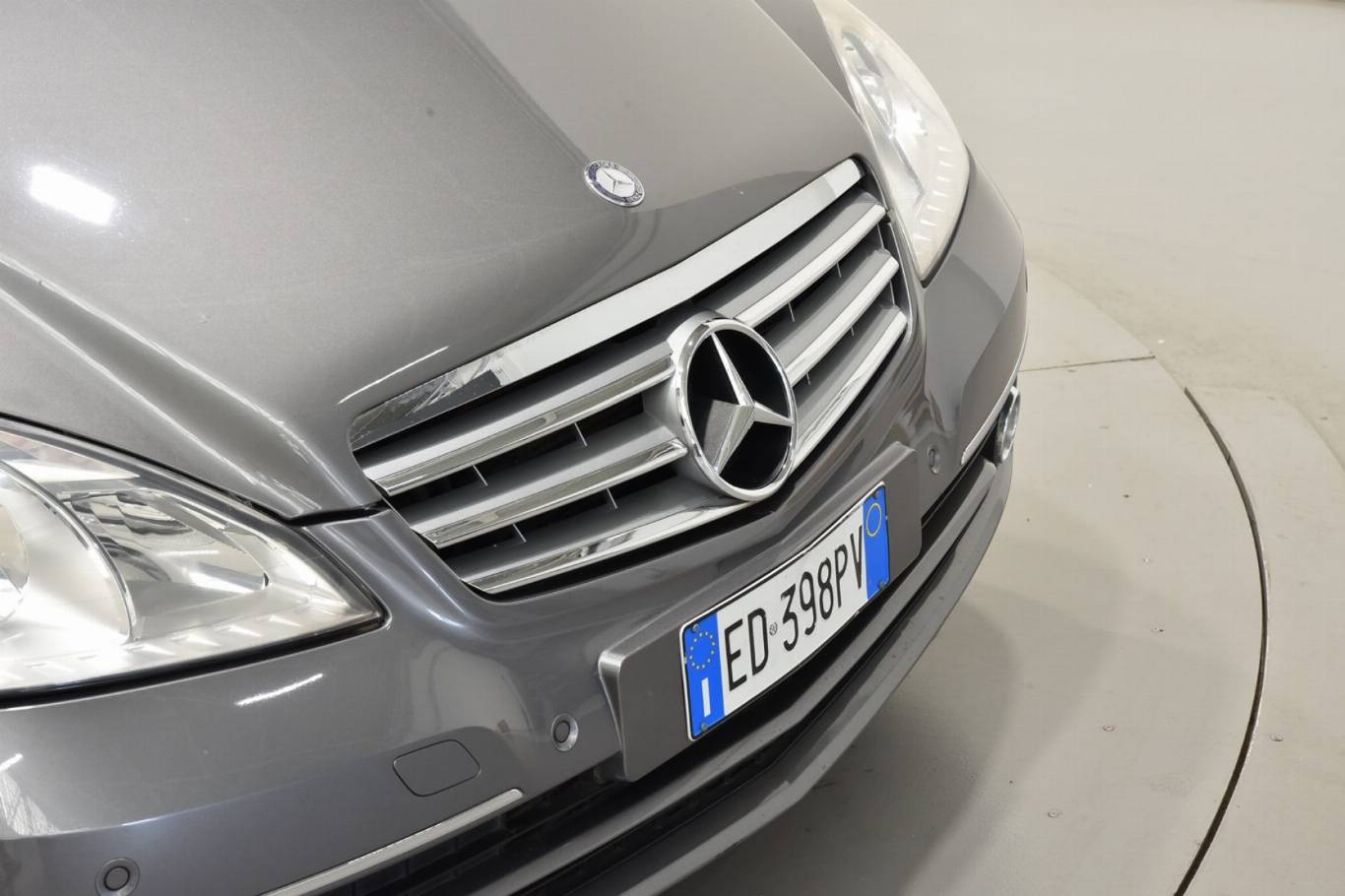 MERCEDES-BENZ A 180 32