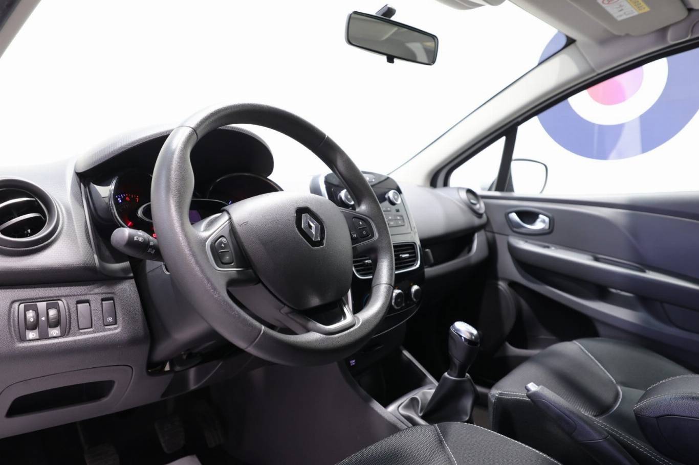 RENAULT Clio 5