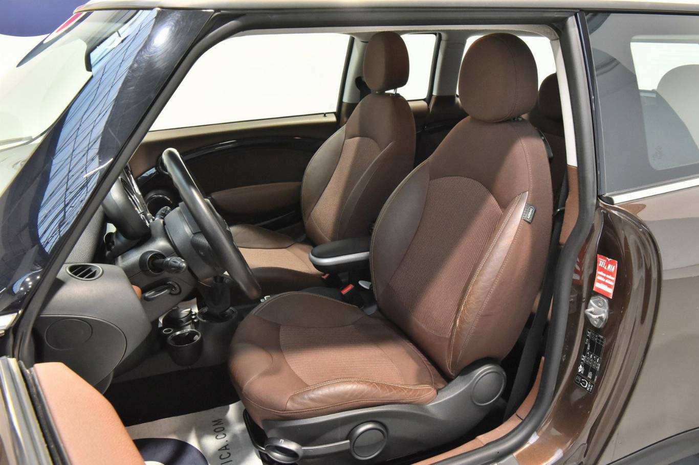 MINI Cooper Clubman 4