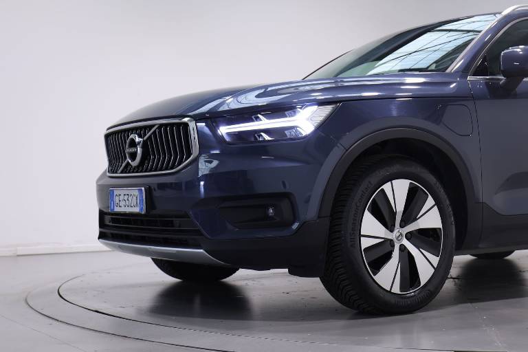 VOLVO XC40 41