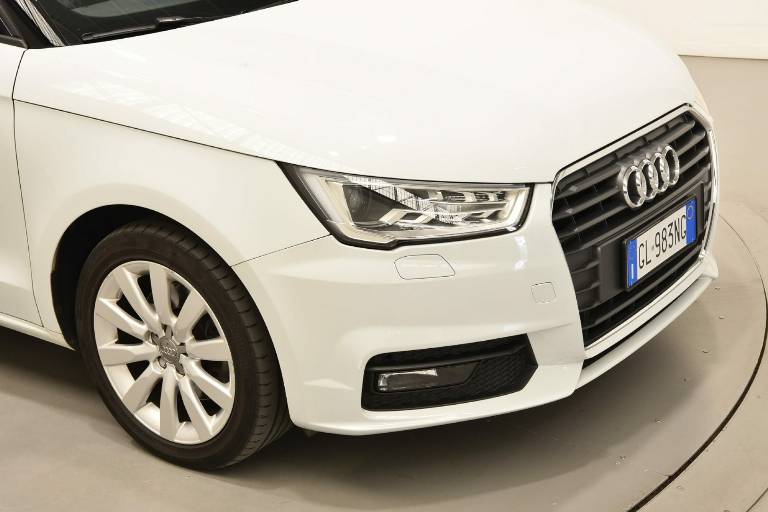 AUDI A1 42