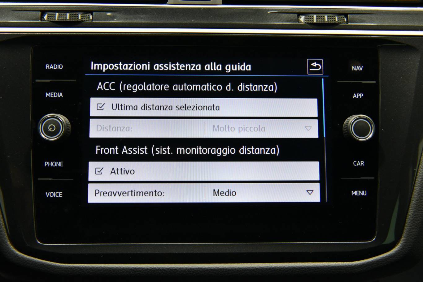 VOLKSWAGEN Tiguan 30