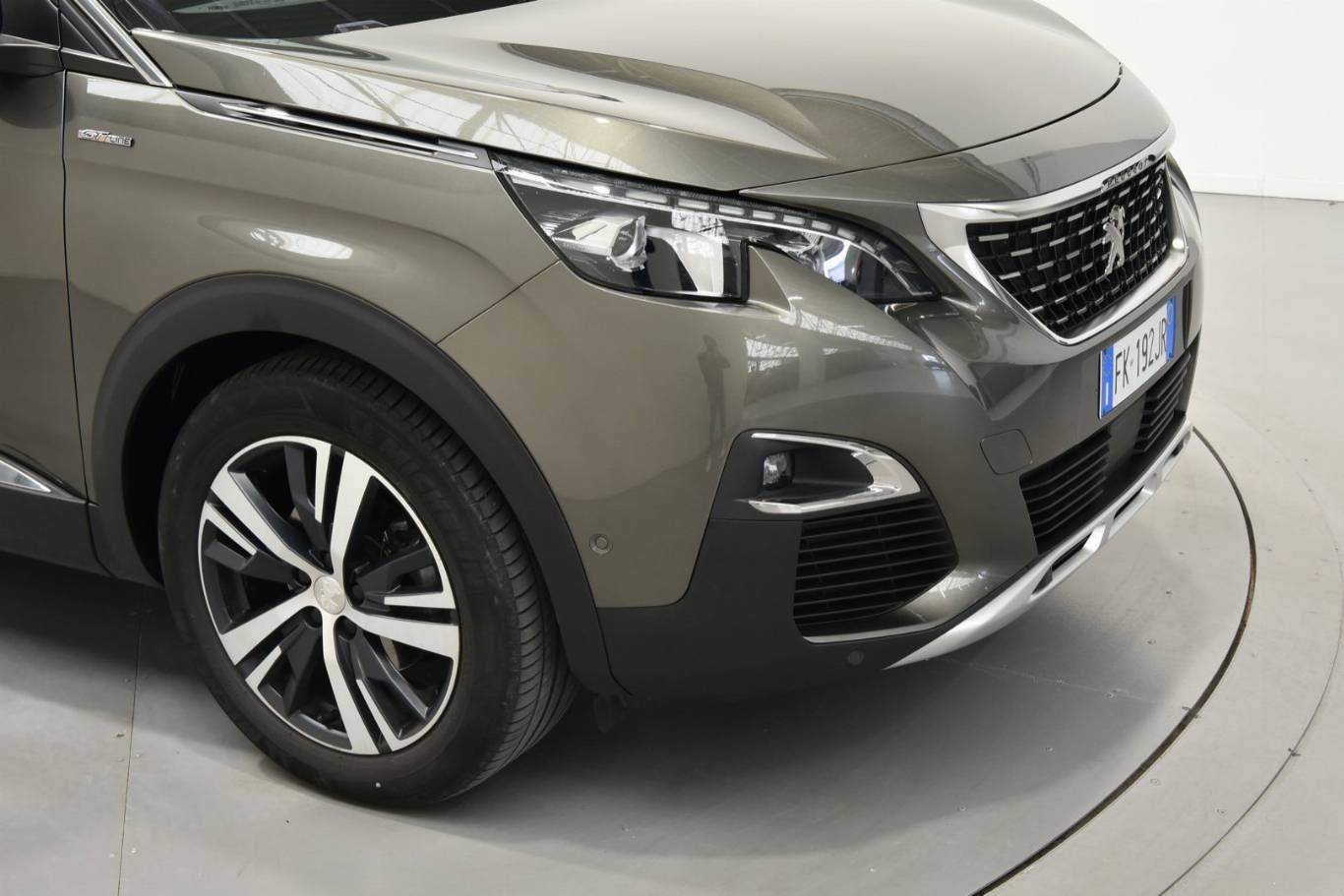 PEUGEOT 3008 59