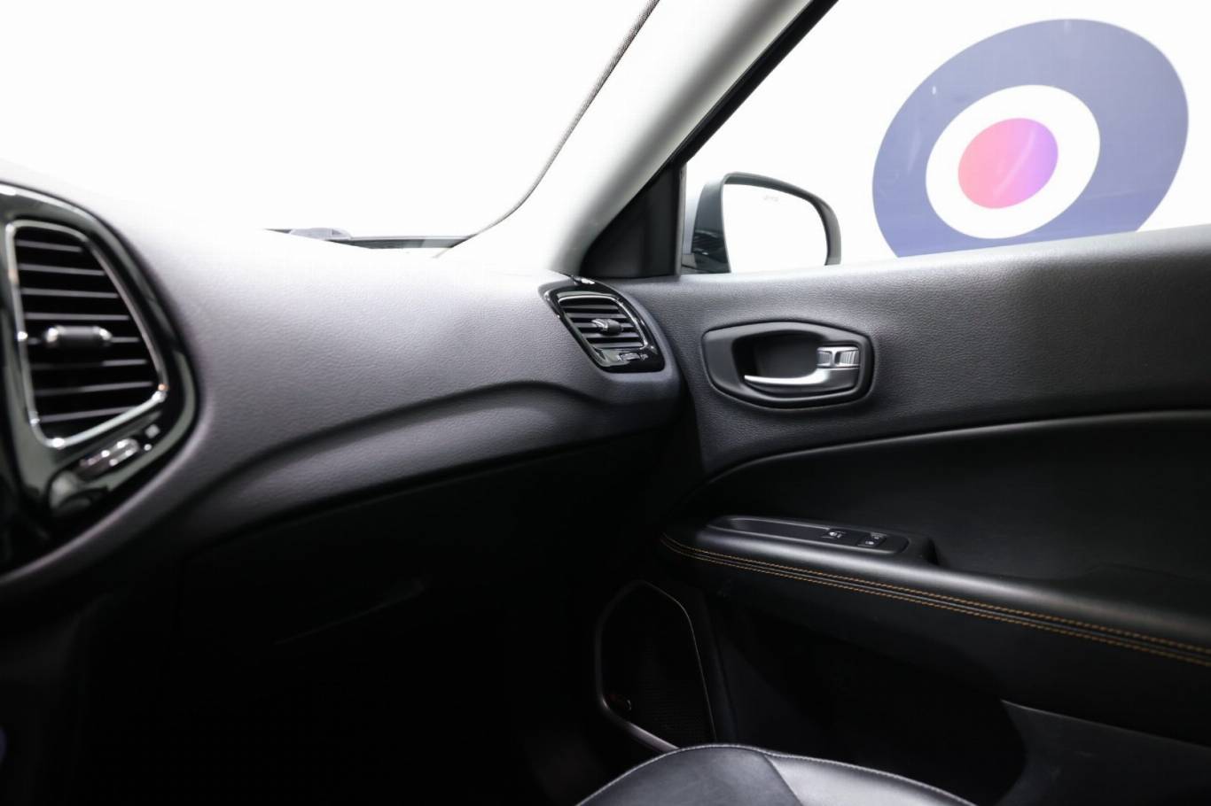 JEEP Compass 34