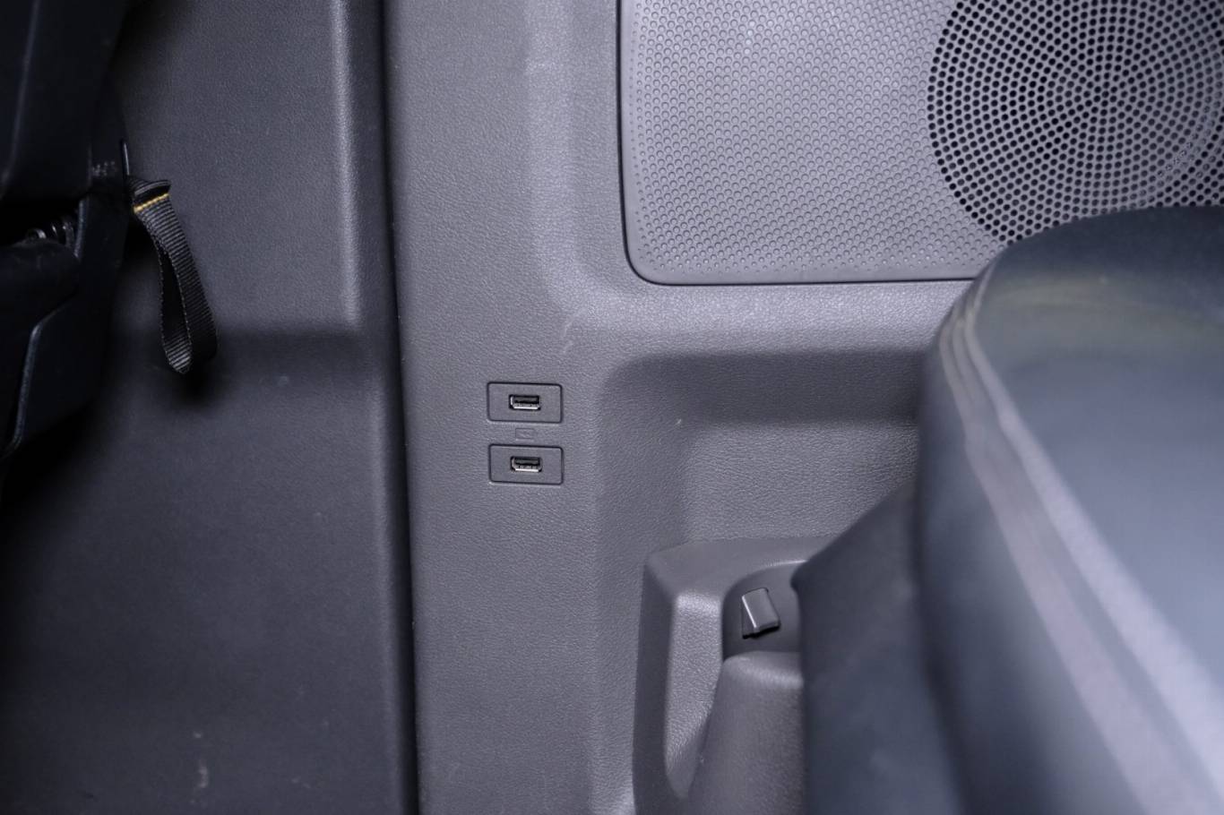 FORD Tourneo Custom 40