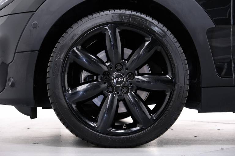 MINI Cooper Clubman 13