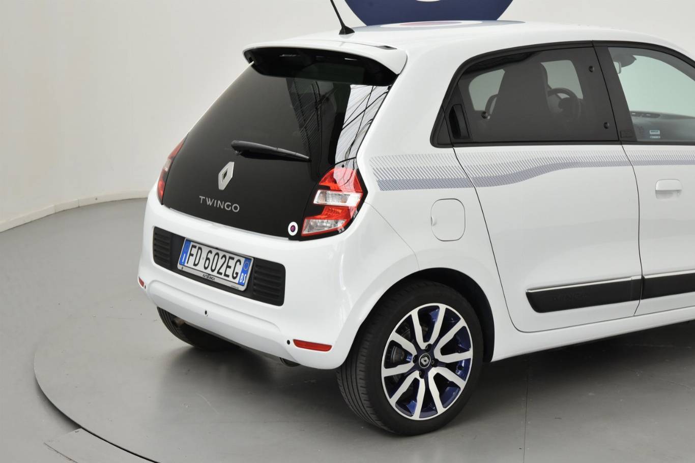 RENAULT Twingo 18