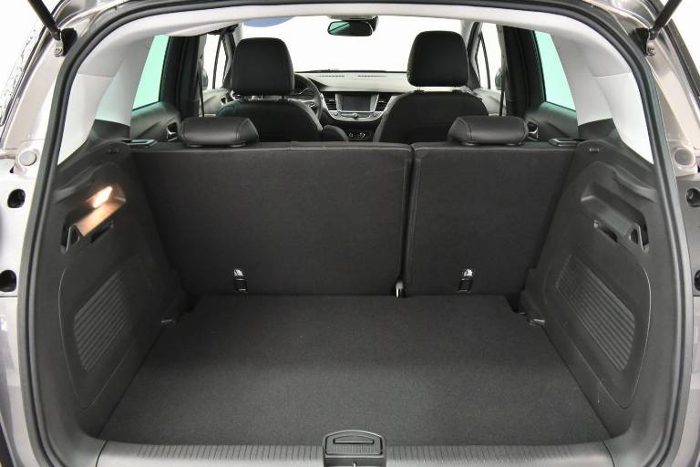 OPEL Crossland X 13