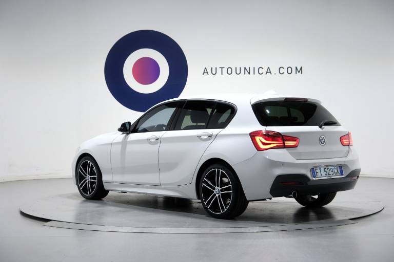 BMW 118 17