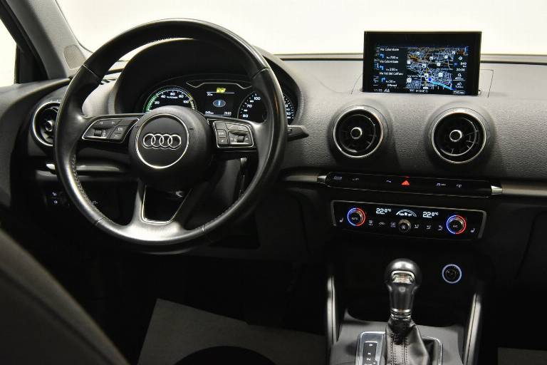 AUDI A3 23