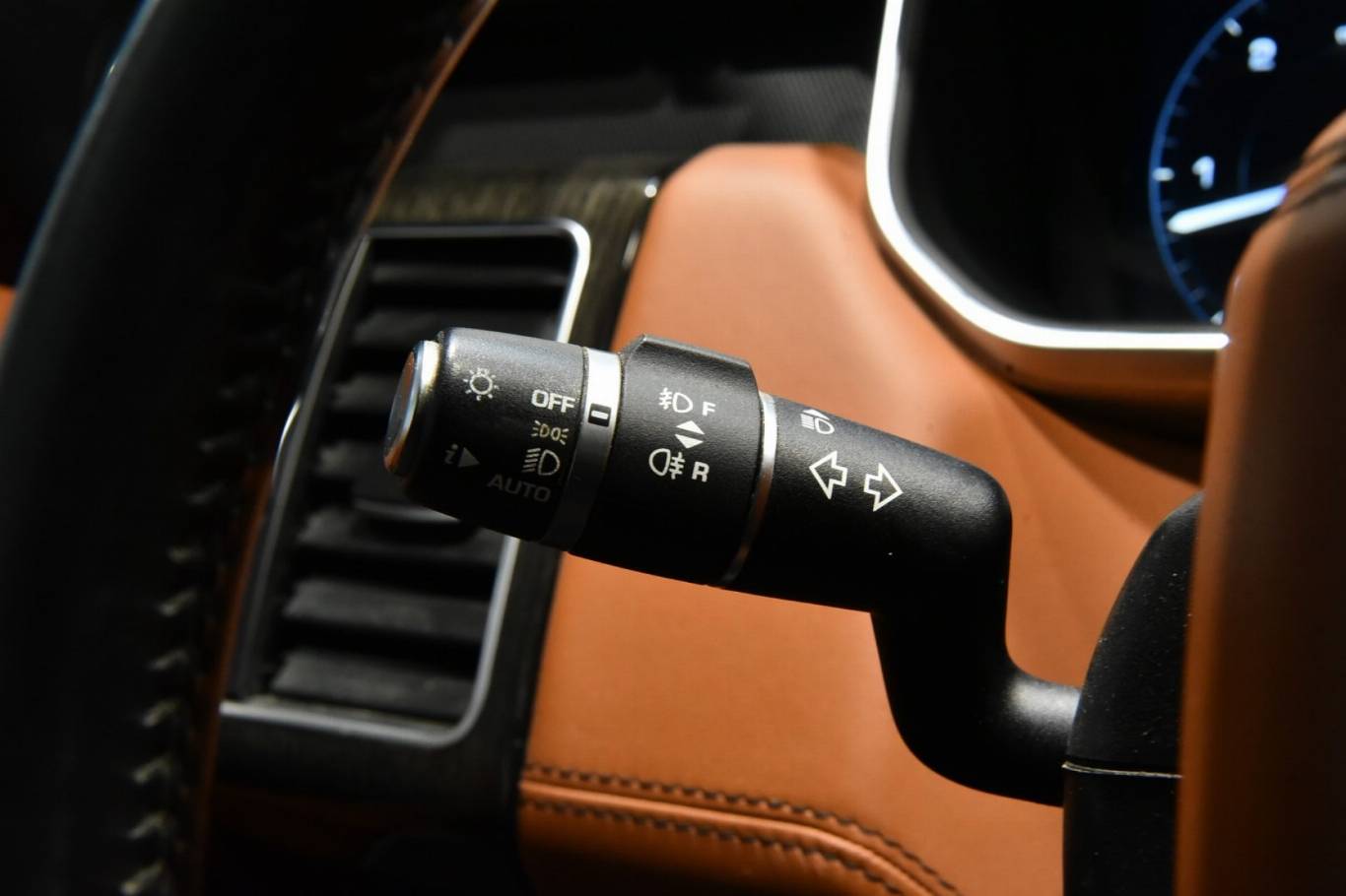 LAND ROVER Range Rover Sport 26