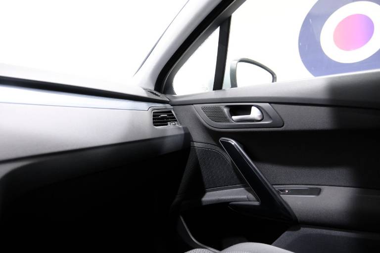 PEUGEOT 508 33