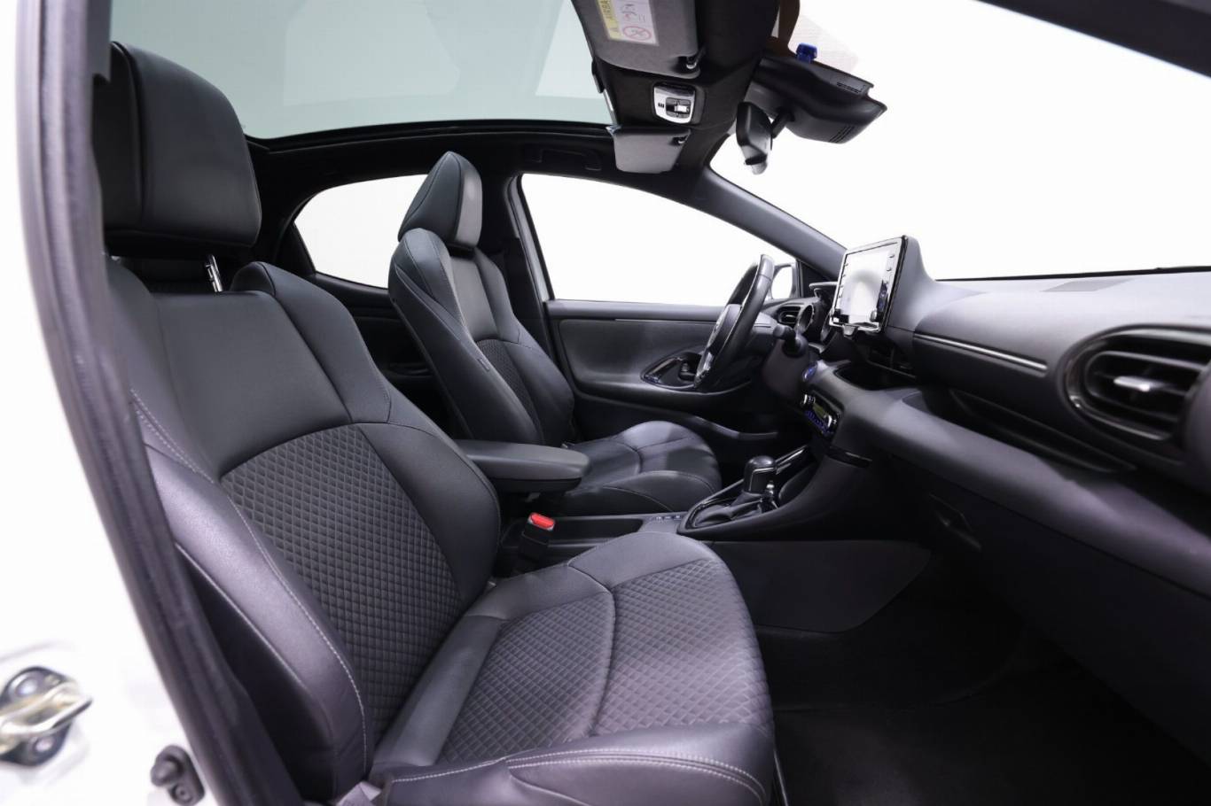 TOYOTA Yaris 45