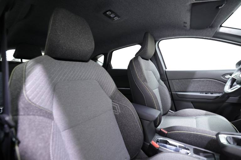RENAULT Captur 46
