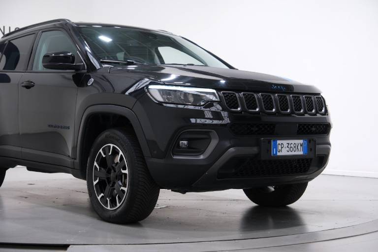 JEEP Compass 11