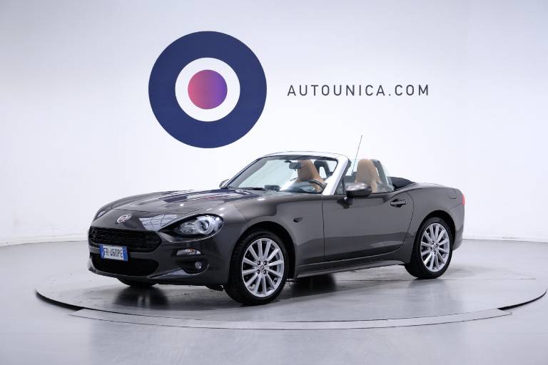 FIAT 124 Spider 1