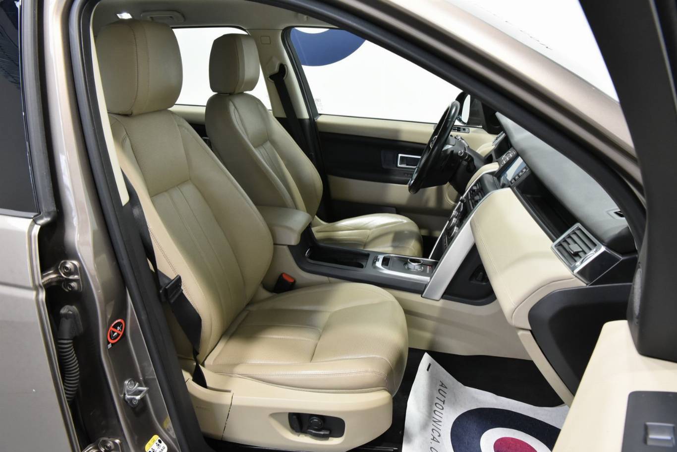 LAND ROVER Discovery Sport 21