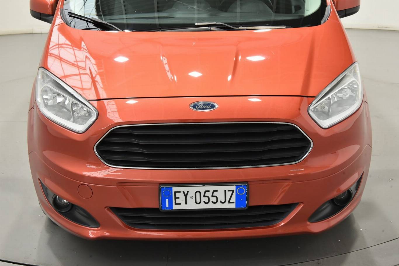 FORD Tourneo Courier 43