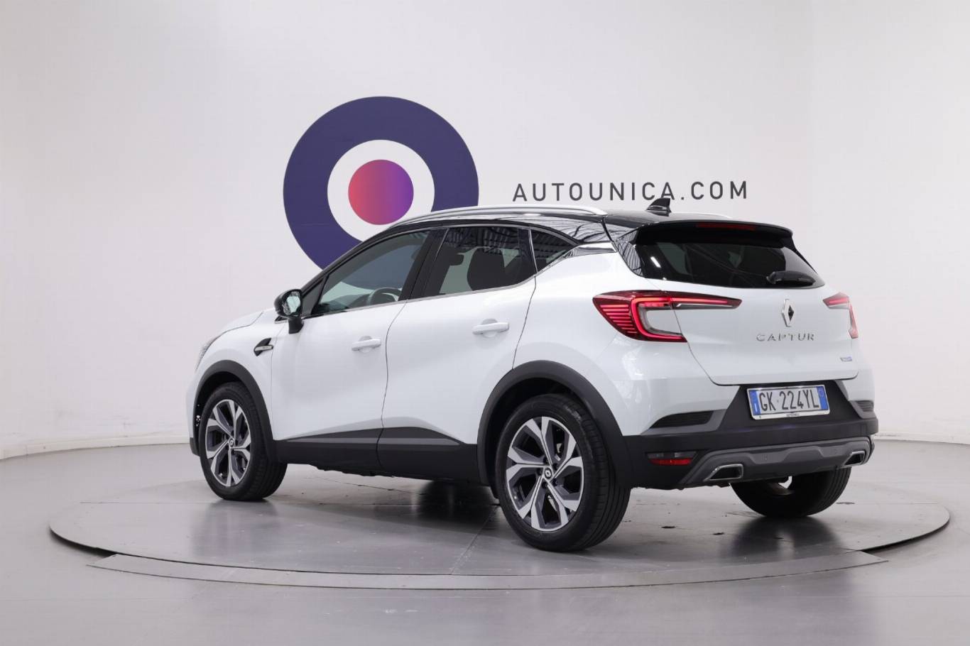 RENAULT Captur 16