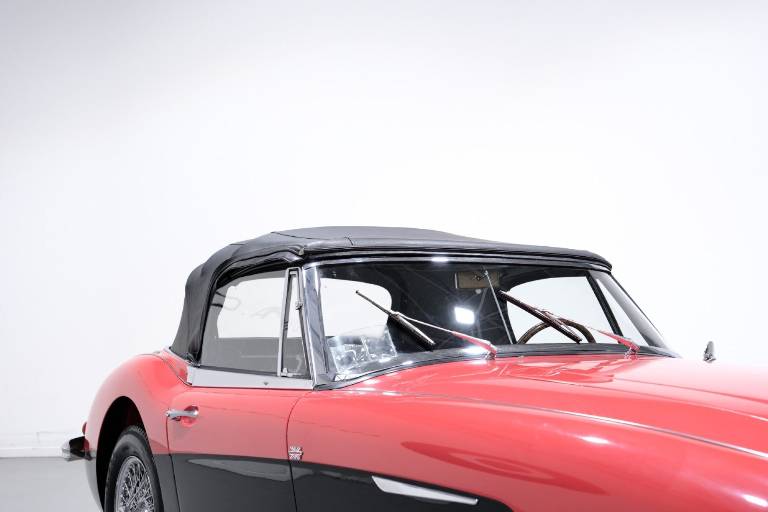 AUSTIN Healey 65