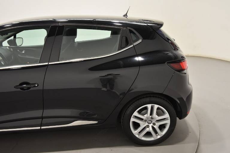 RENAULT Clio 43