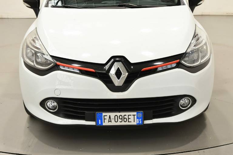 RENAULT Clio 14