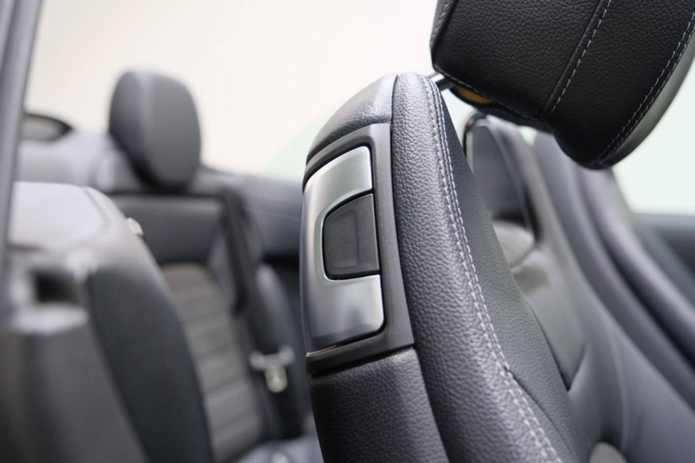 MERCEDES-BENZ C 220 60