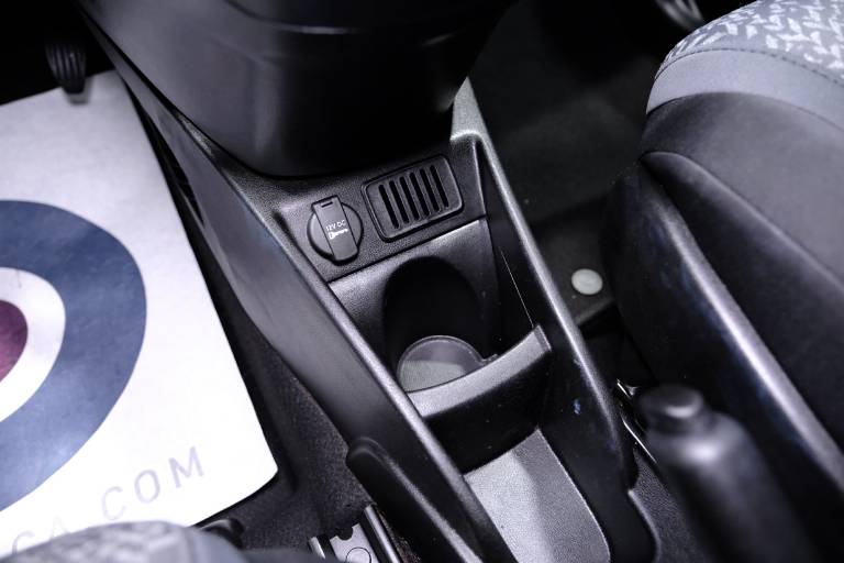 LANCIA Ypsilon 32