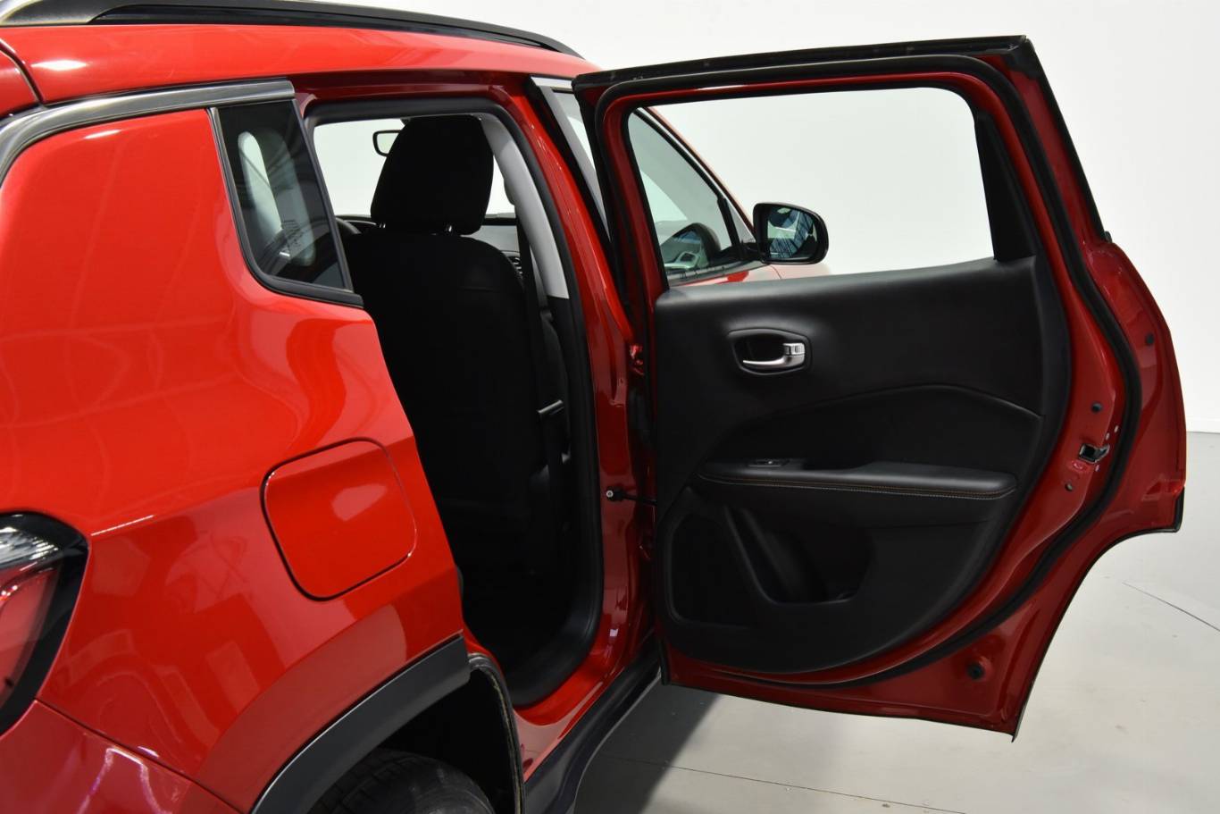 JEEP Compass 47