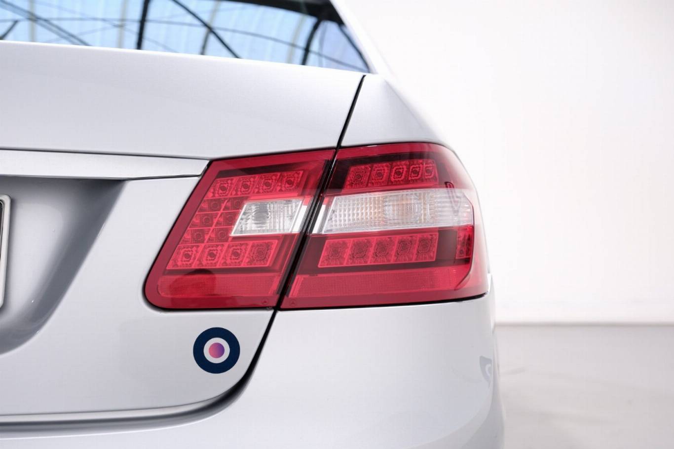 MERCEDES-BENZ E 250 56