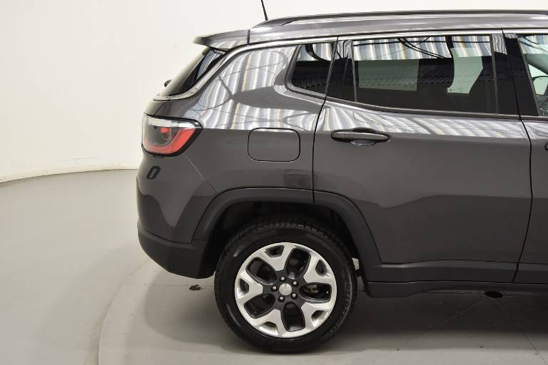 JEEP Compass 42