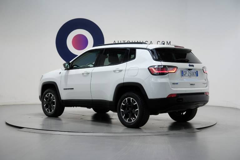 JEEP Compass 17