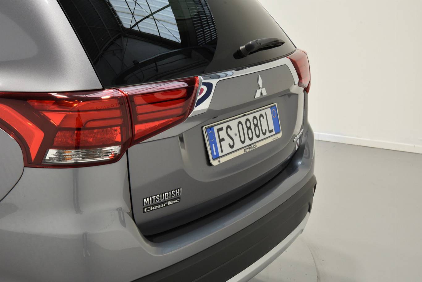 MITSUBISHI Outlander 59