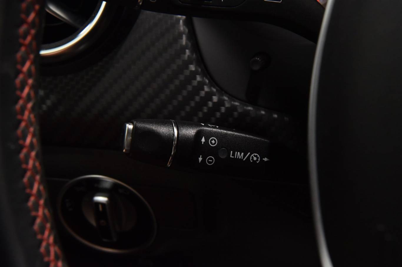 MERCEDES-BENZ A 180 7