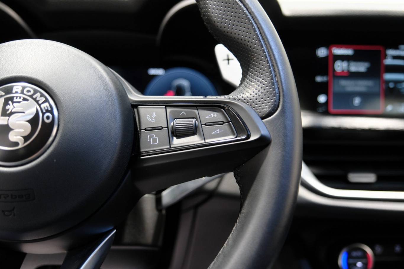 ALFA ROMEO Stelvio 17